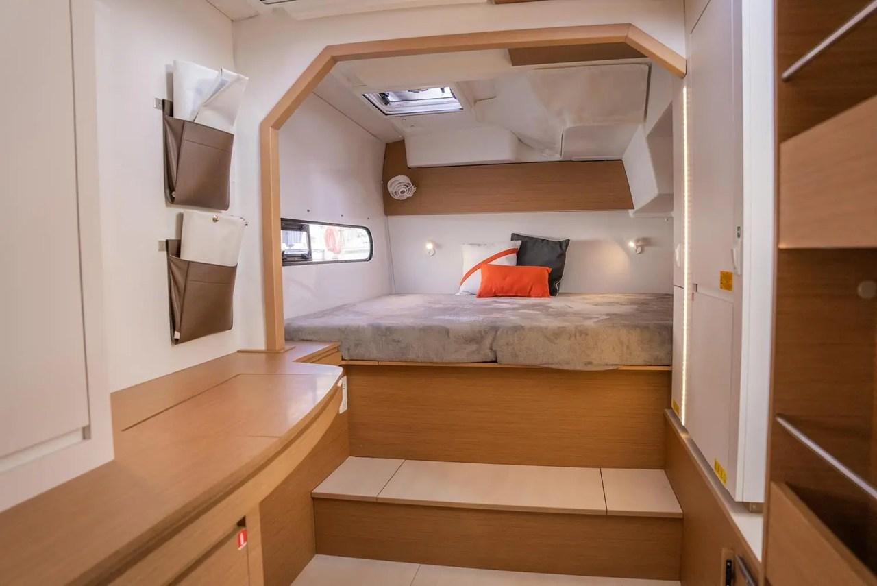 Excess 11 - 3 + 2 cab, picture 7