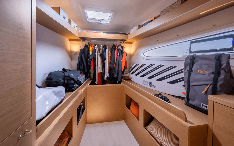 Excess 14 - 3 + 2 cab., picture 6