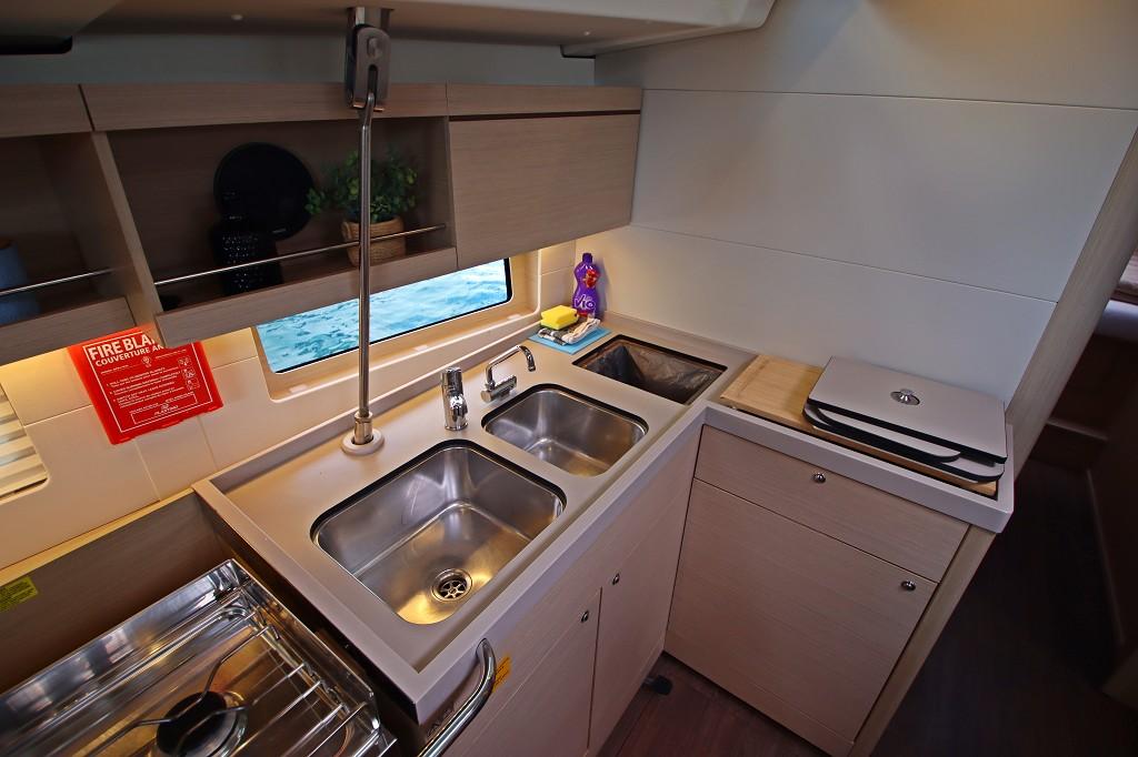 Oceanis 46.1, picture 22