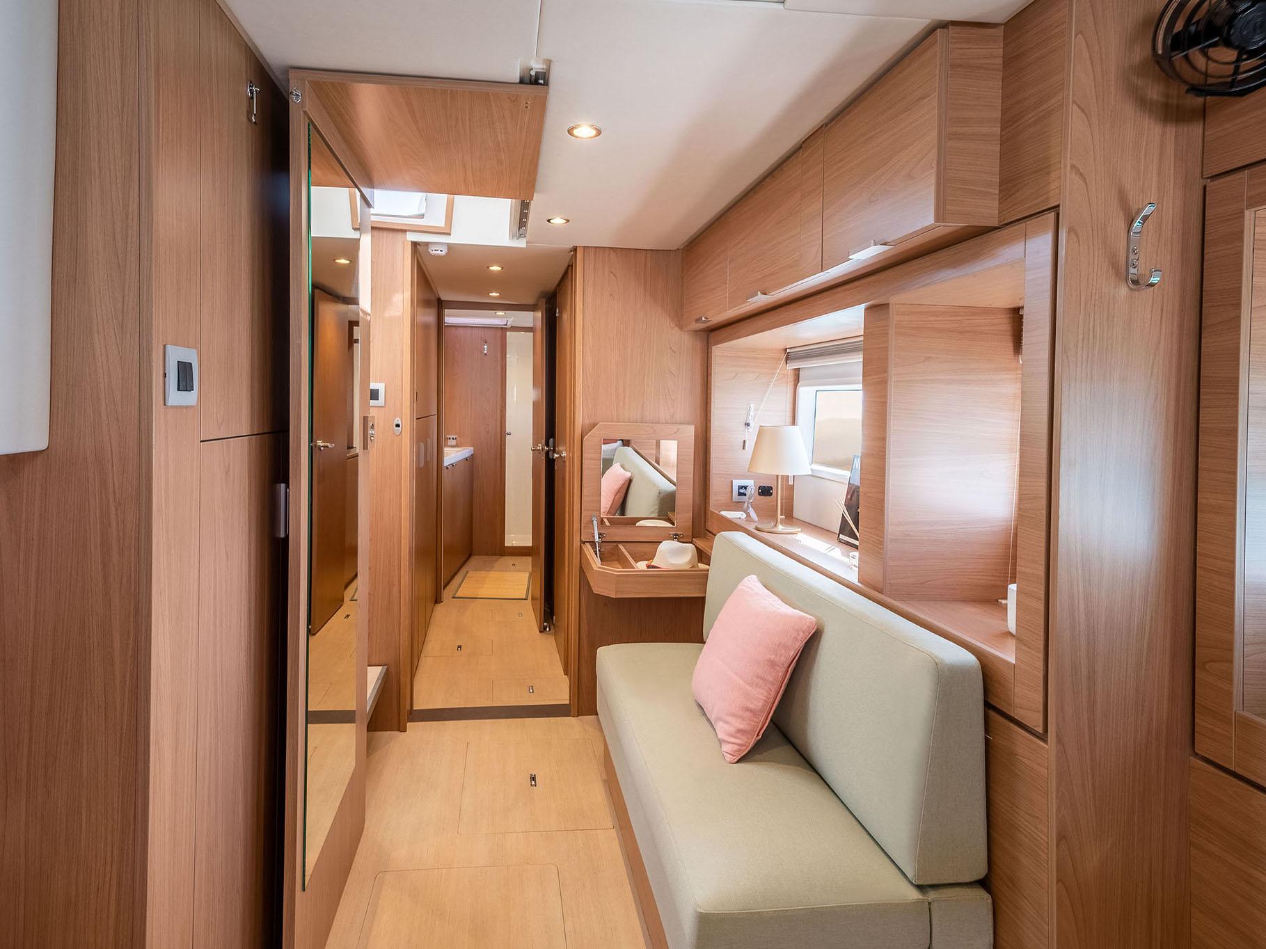 Bali 4.6 - 4 + 2 cab., picture 15