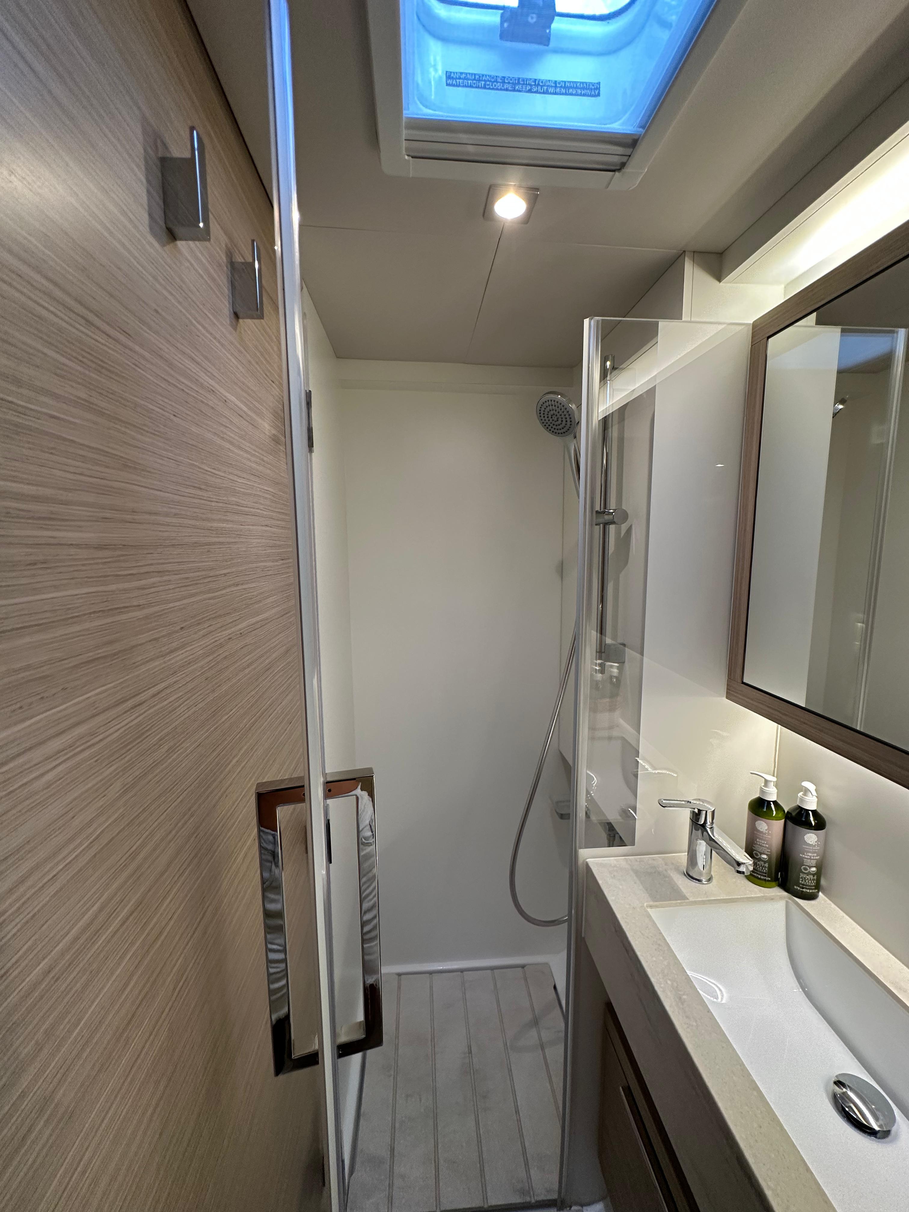 Lagoon 51 - 6 cab., picture 14