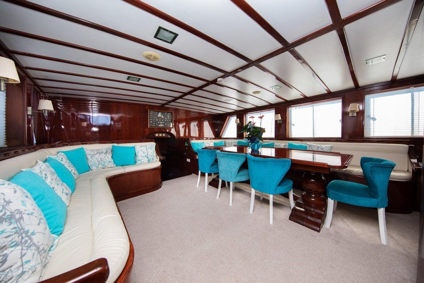 Phoenix Bronze, picture 23