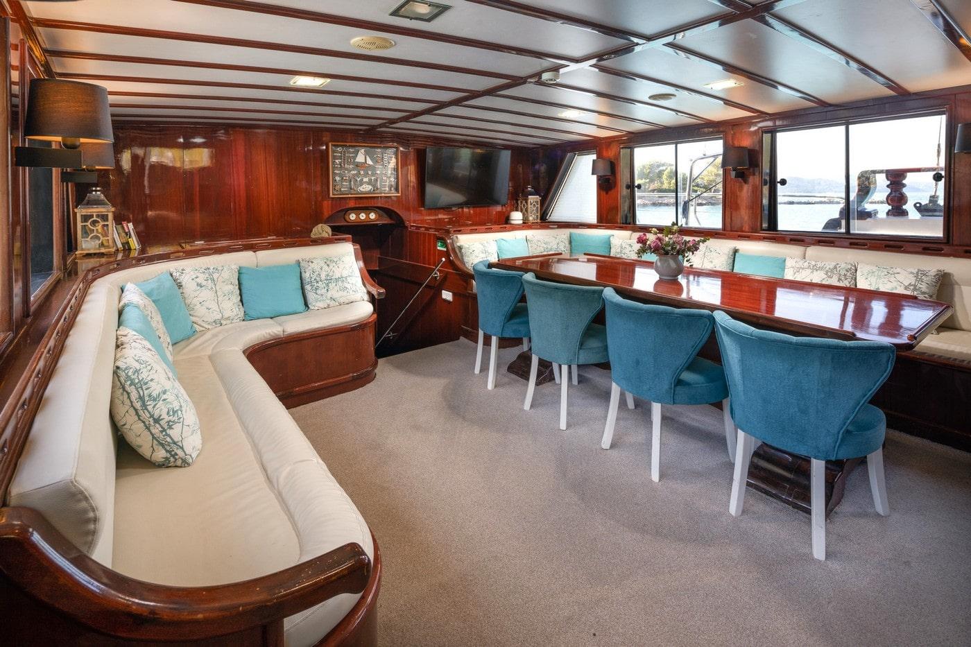 Phoenix Bronze, picture 24