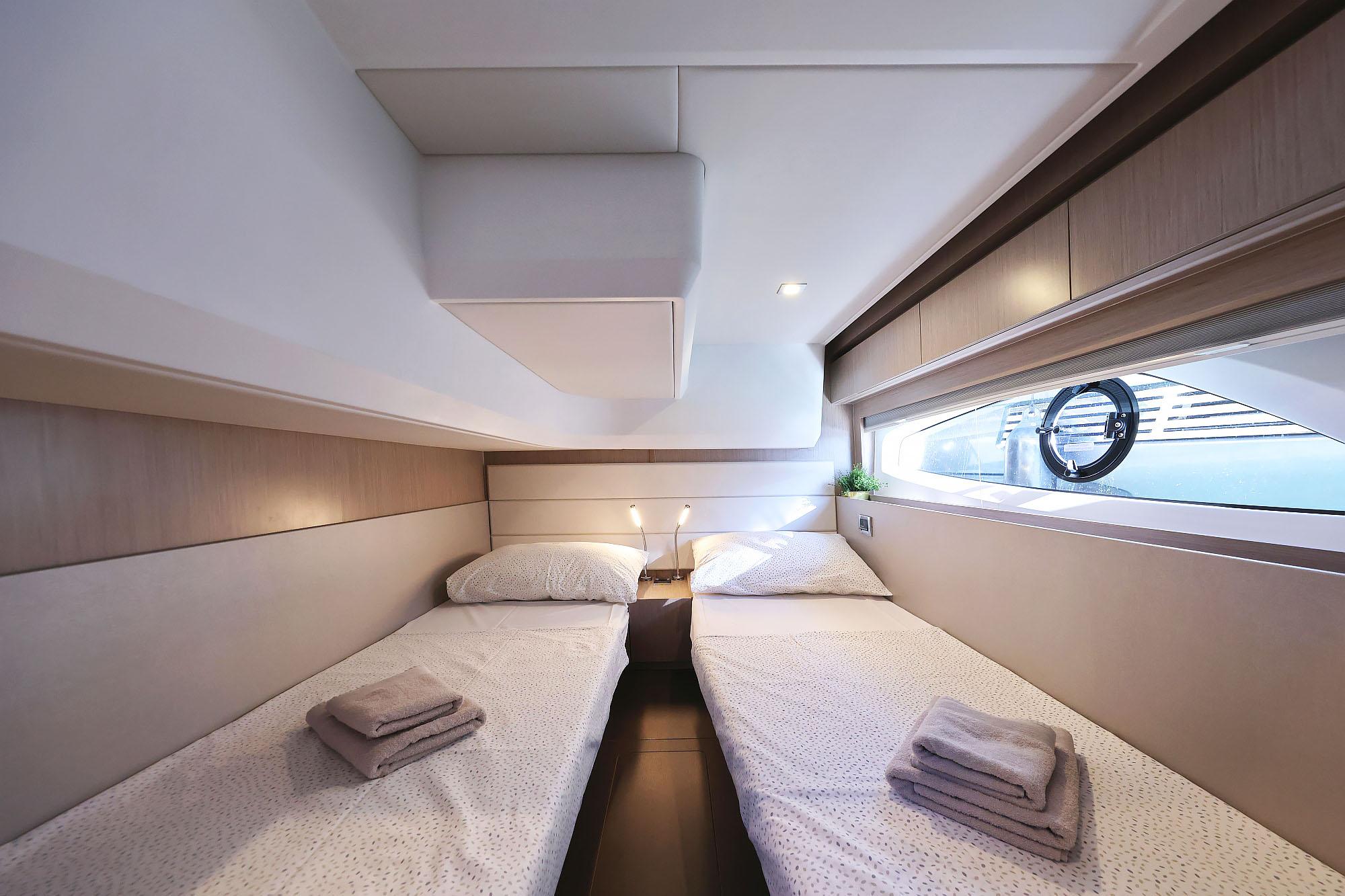 Sealine C390, picture 38