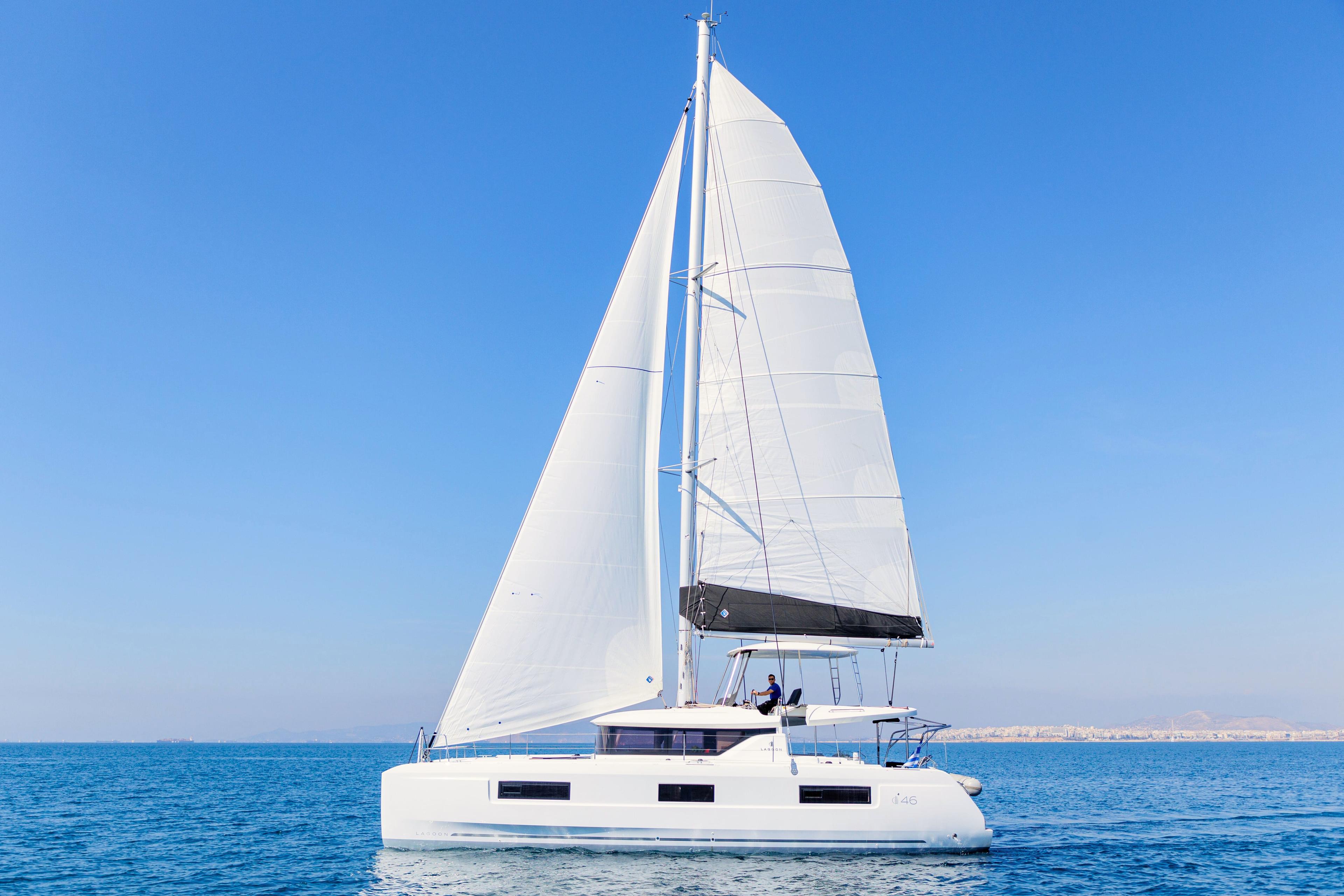 Lagoon 46 - 4 + 2 cab., picture 1