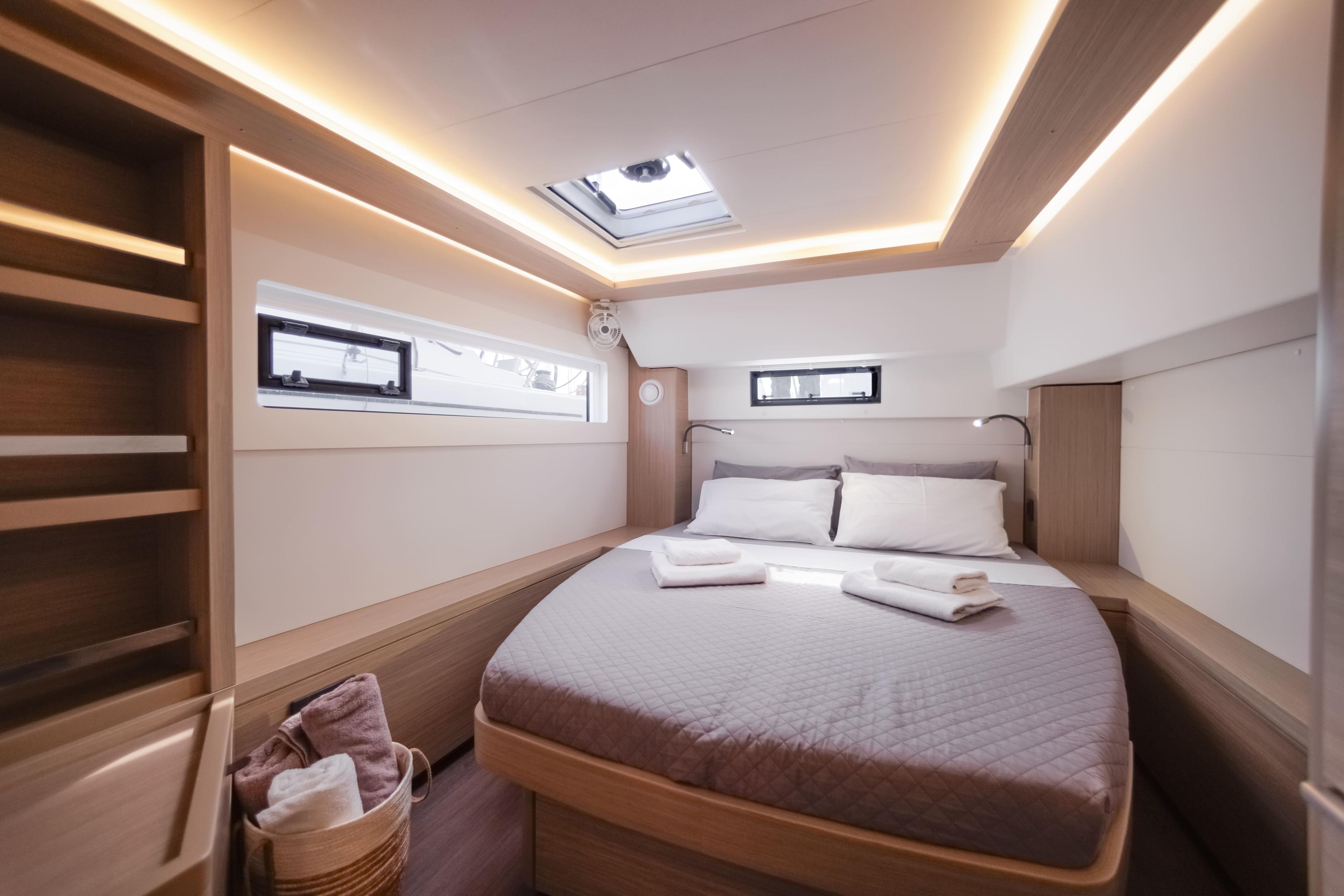 Lagoon 46 - 4 + 2 cab., picture 23