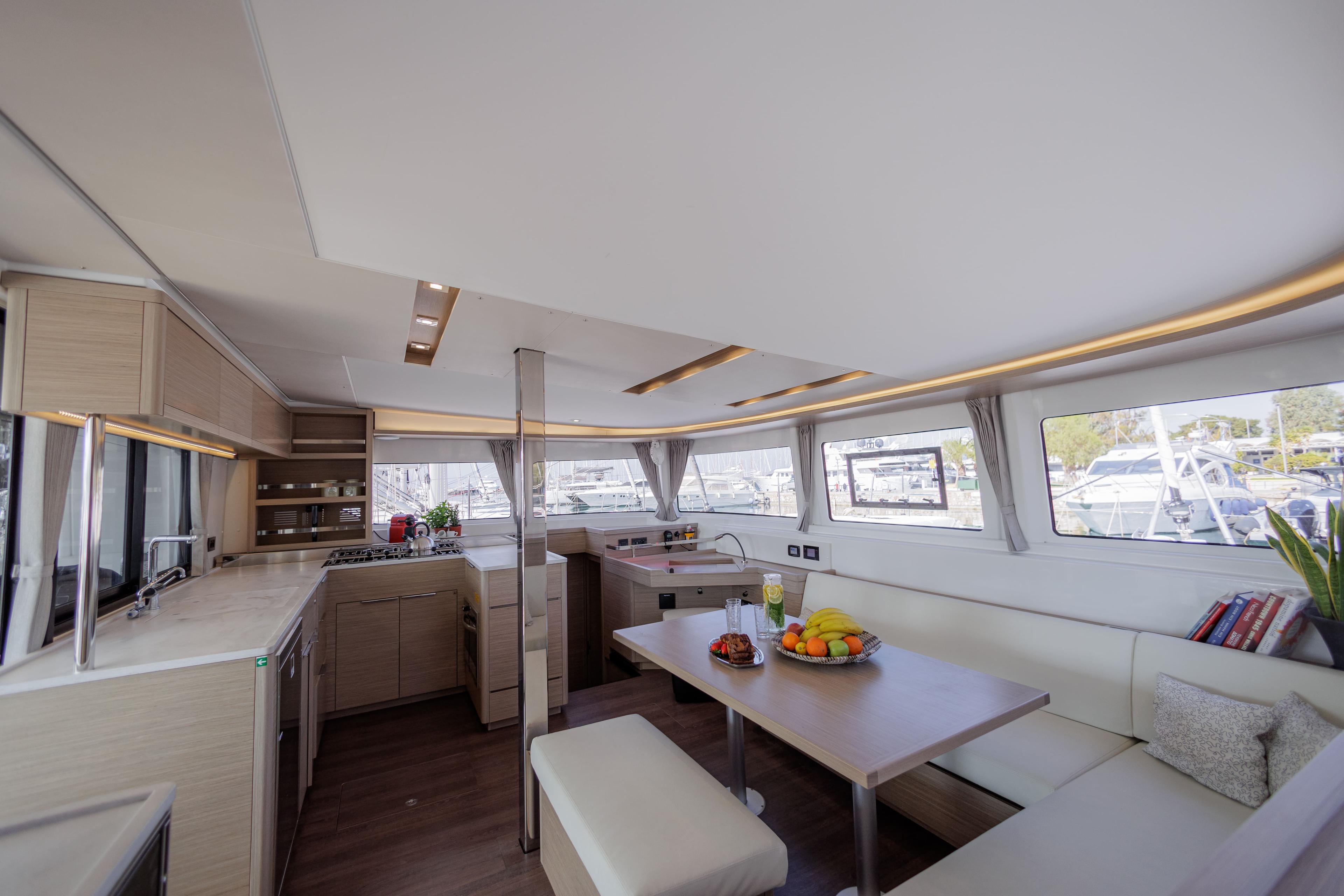 Lagoon 46 - 4 + 2 cab., picture 18