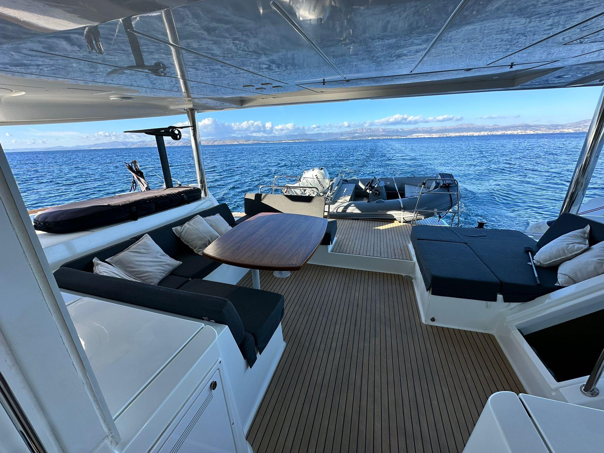 Lagoon 52 F - 6 + 2 cab., picture 9