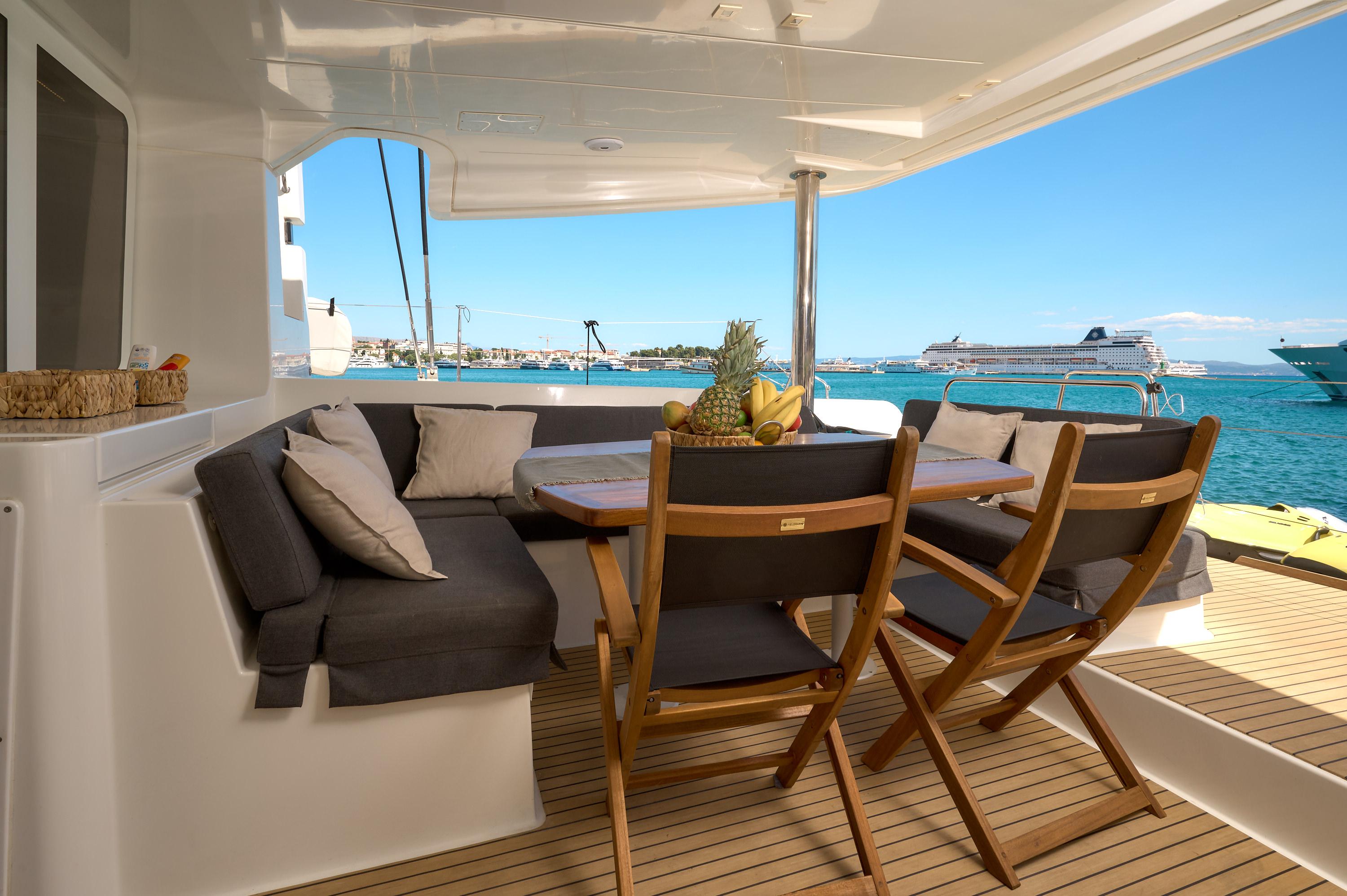 Lagoon 52 F - 6 + 2 cab., picture 13