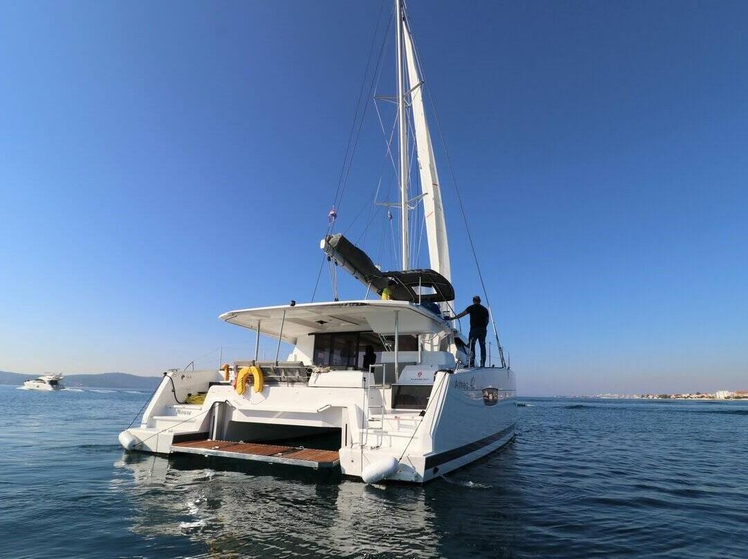Fountaine Pajot Astrea 42 - 4 + 2 cab., picture 3