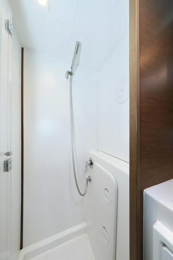 Lagoon 42 - 4 + 2 cab., picture 28