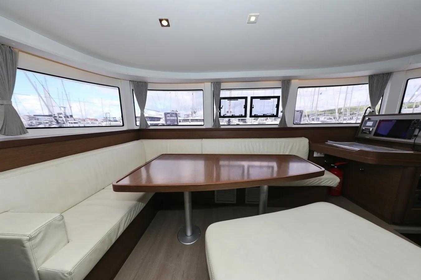 Lagoon 42 - 4 + 2 cab., picture 18