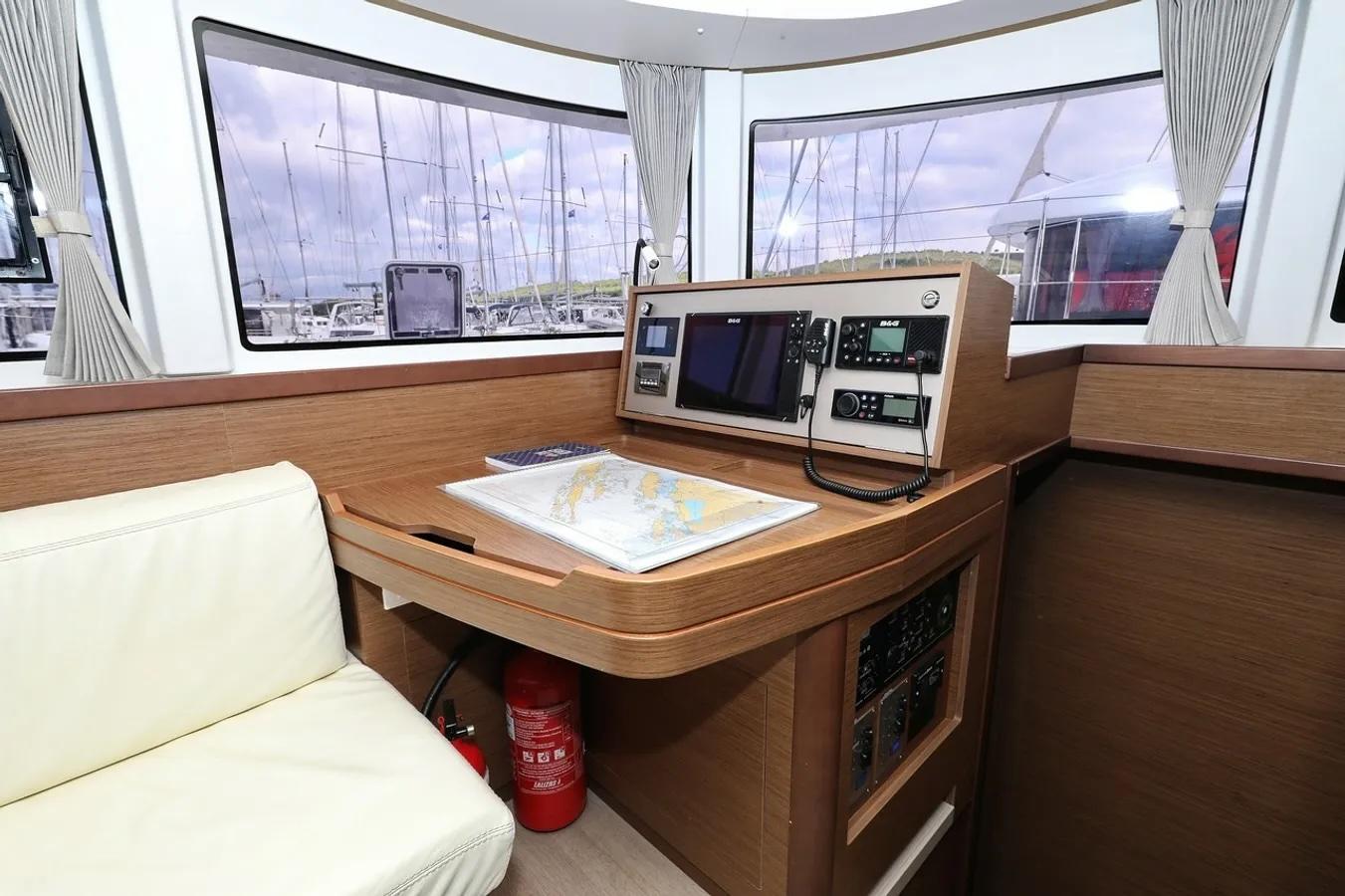 Lagoon 42 - 4 + 2 cab., picture 16