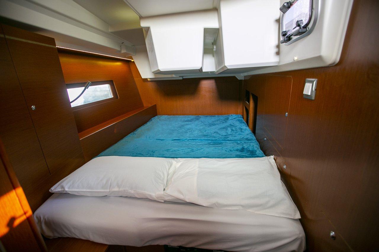 Oceanis 46.1, picture 9