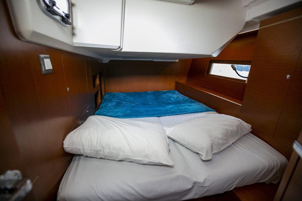 Oceanis 46.1, picture 10