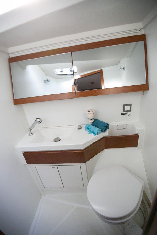 Oceanis 46.1, picture 22