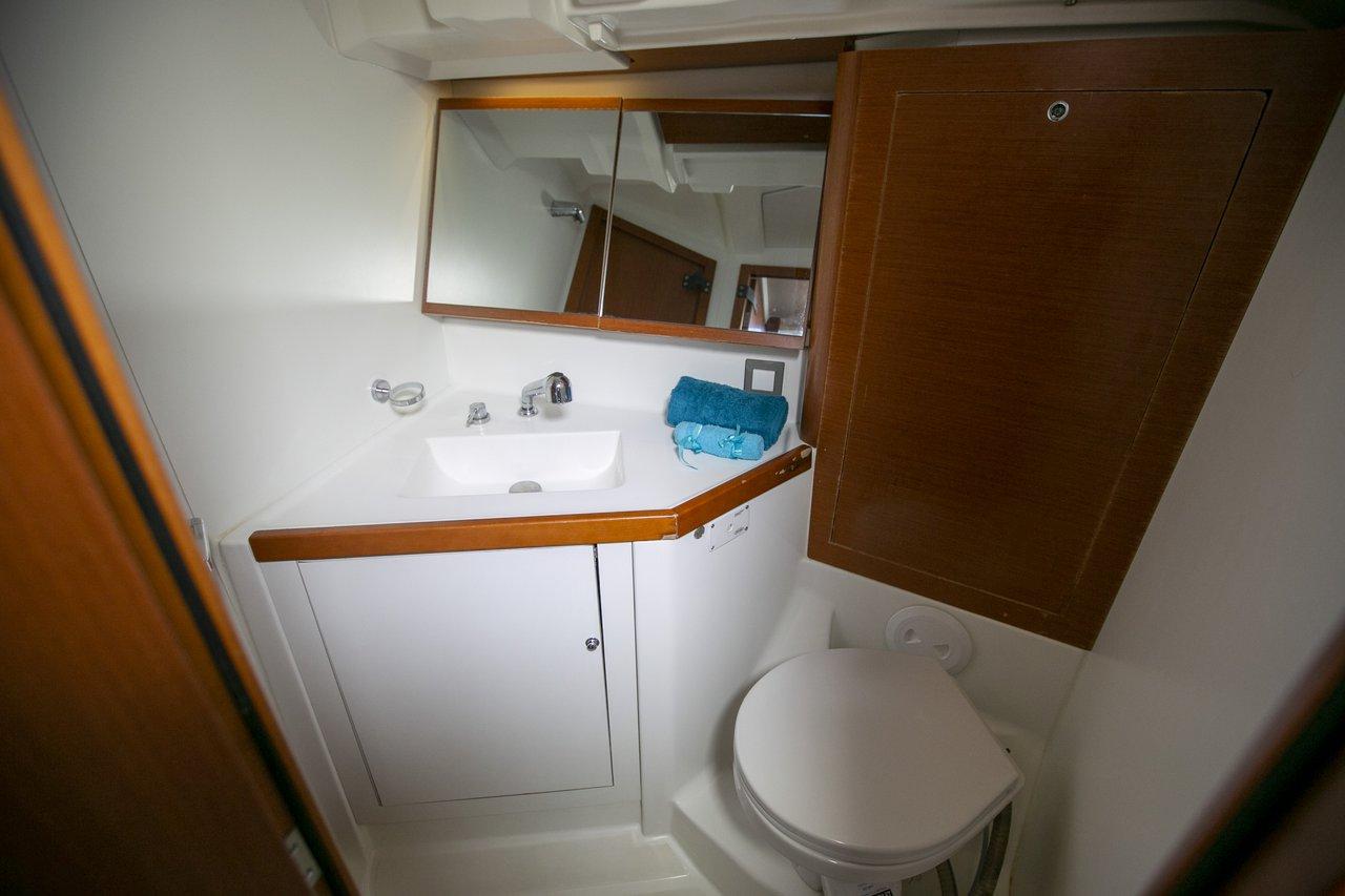 Oceanis 46.1, picture 21