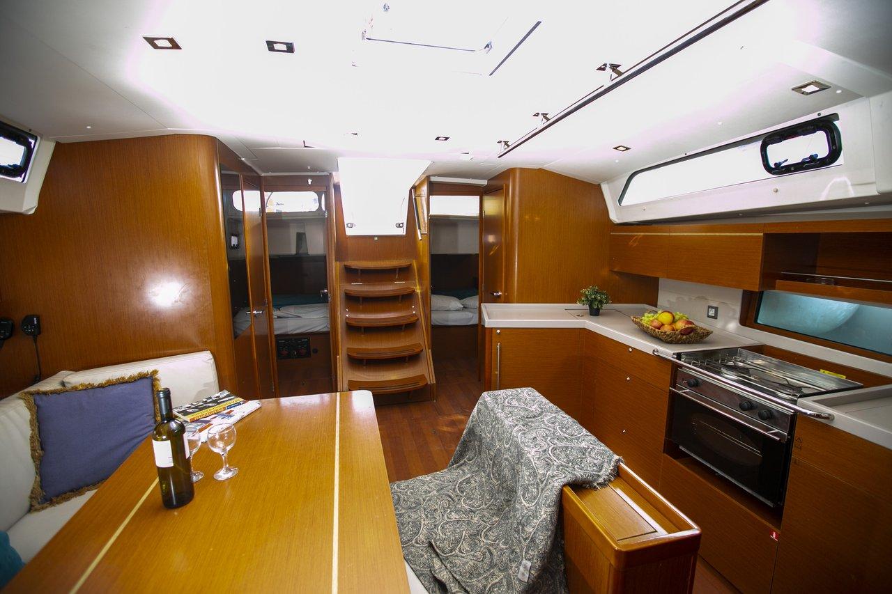 Oceanis 46.1, picture 15