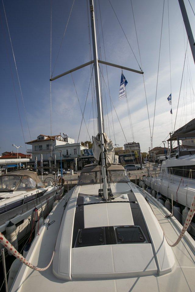 Oceanis 46.1, picture 7