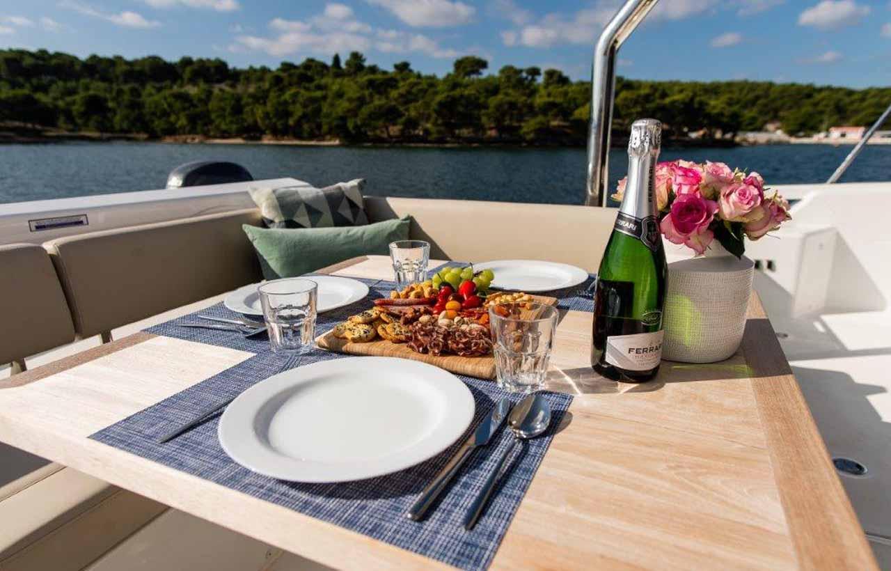 Aquila 44, picture 14