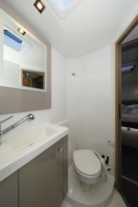 Fountaine Pajot Astrea 42 - 4 + 2 cab., picture 24