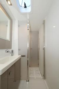 Fountaine Pajot Astrea 42 - 4 + 2 cab., picture 25