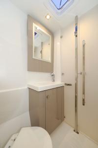 Fountaine Pajot Astrea 42 - 4 + 2 cab., picture 23