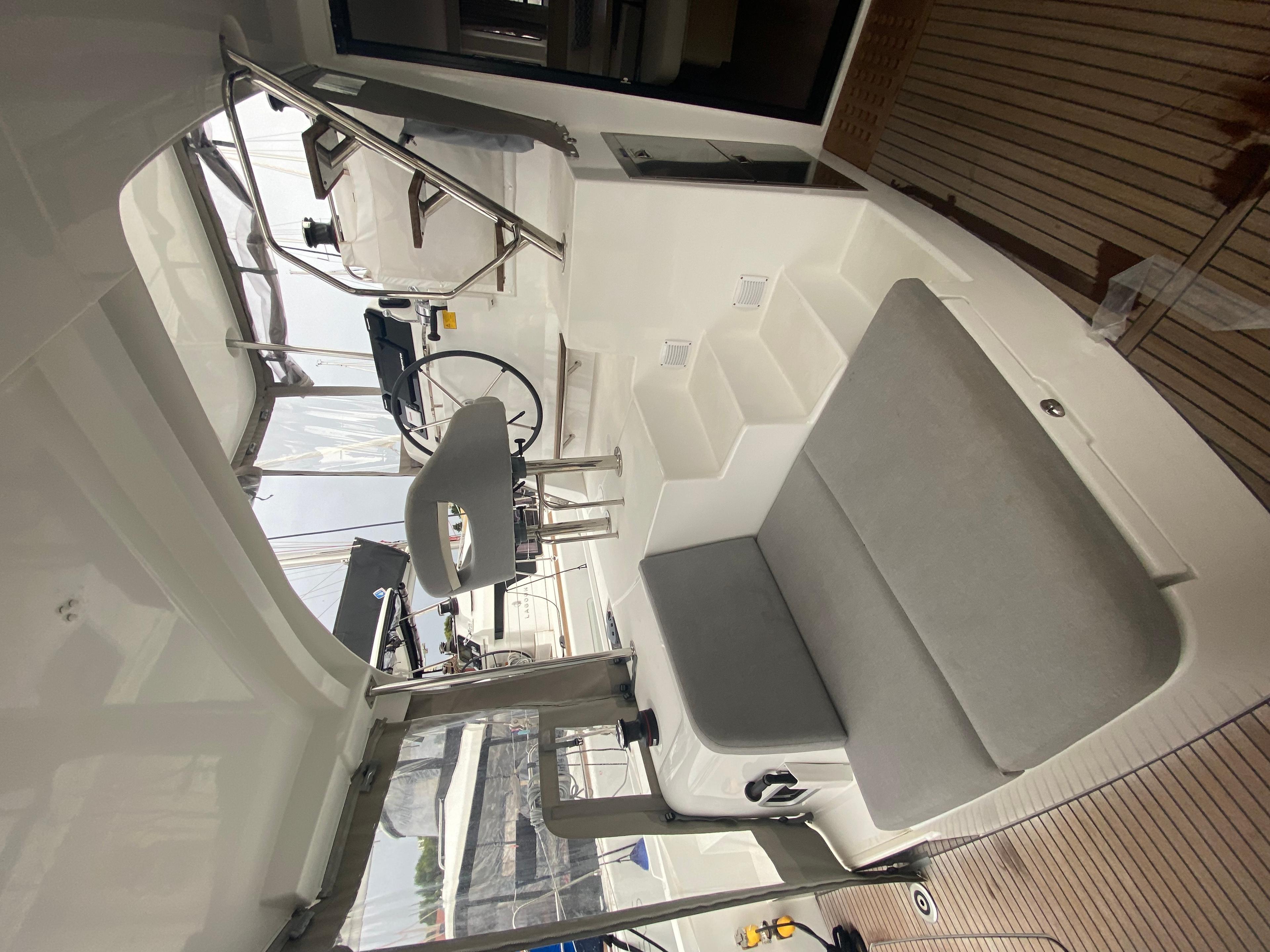 Lagoon 42 - 4 + 1 cab., picture 5