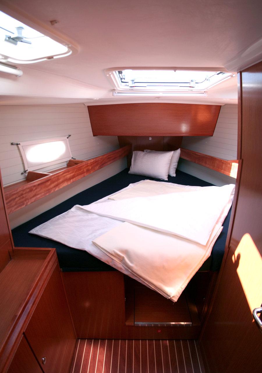Bavaria 51 Cruiser, picture 9