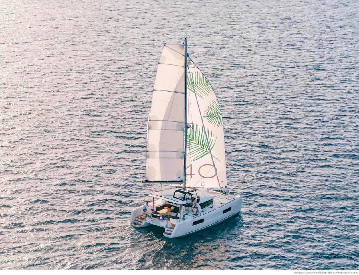 Lagoon 40 - 4 + 2 cab, picture 10