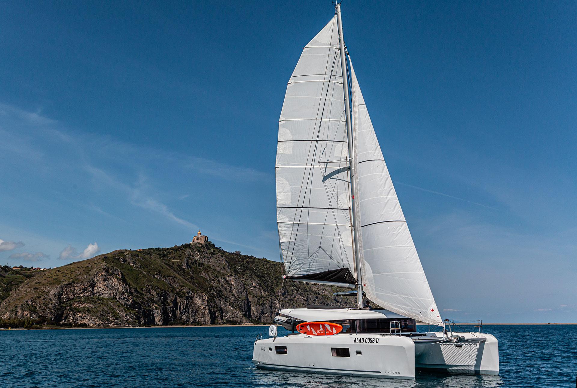 Lagoon 42 - 4 + 1 cab., picture 5