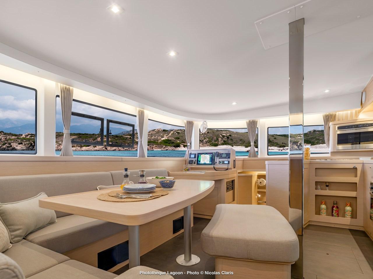 Lagoon 42 - 4 + 2 cab., picture 13