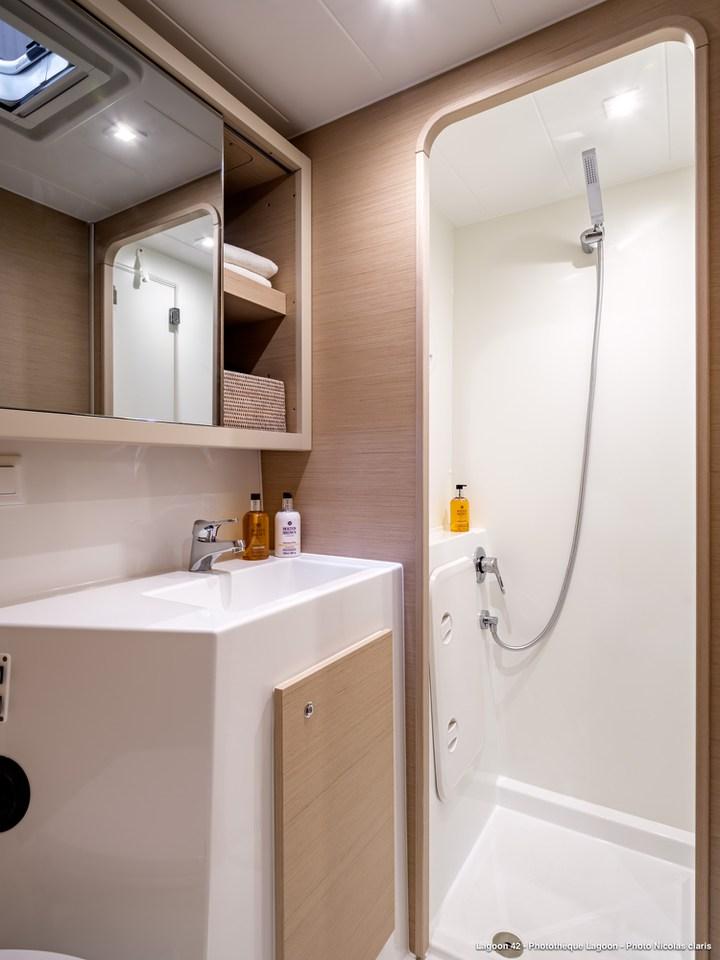 Lagoon 42 - 4 + 2 cab., picture 20