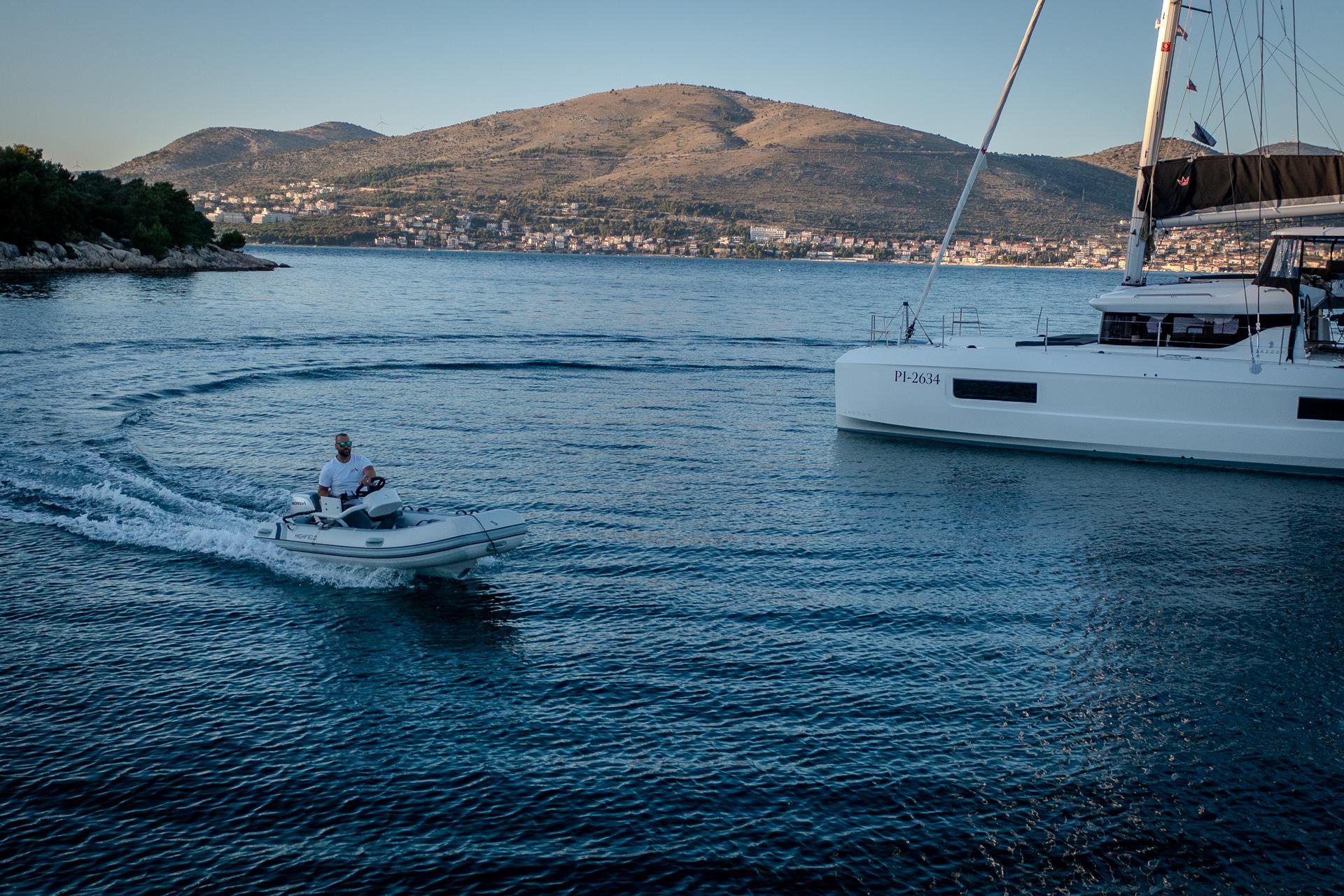 Lagoon 43 - 4 + 2 cab., picture 5