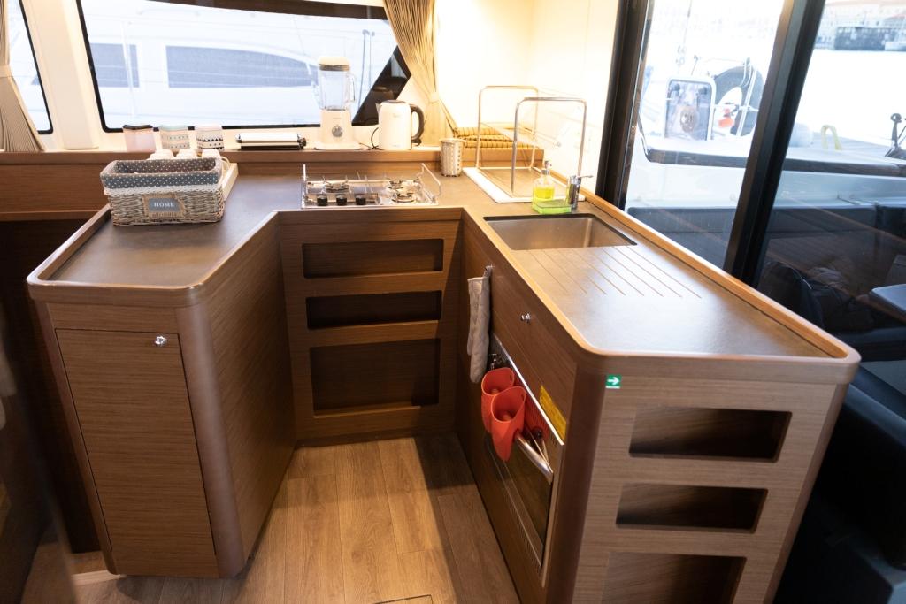 Lagoon 42 - 4 + 1 cab., picture 9