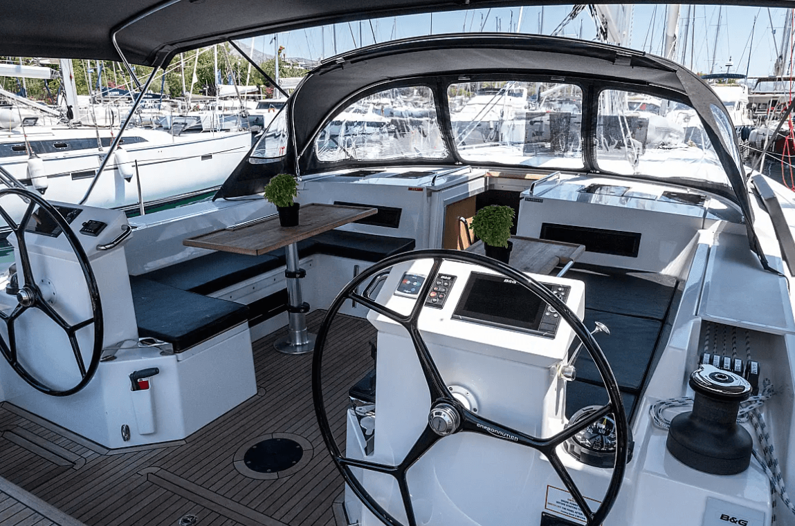 Bavaria C50 - 5 + 1 cab., picture 5