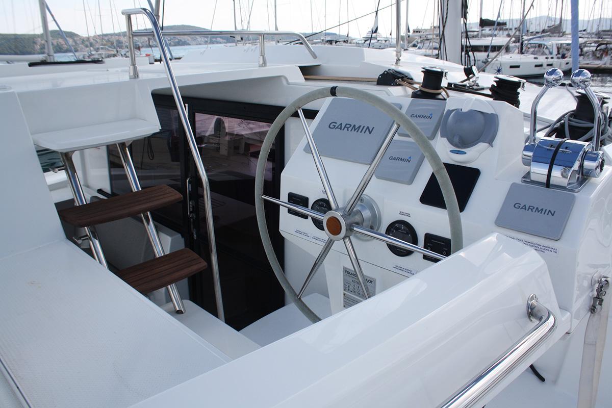 Fountaine Pajot Astrea 42, picture 4