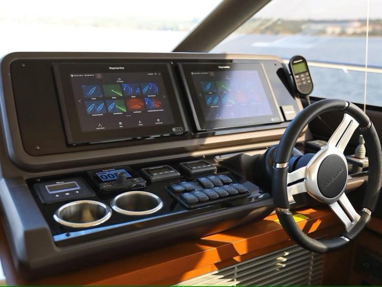 Prestige 520 Flybridge - 3 + 1 cab., picture 5