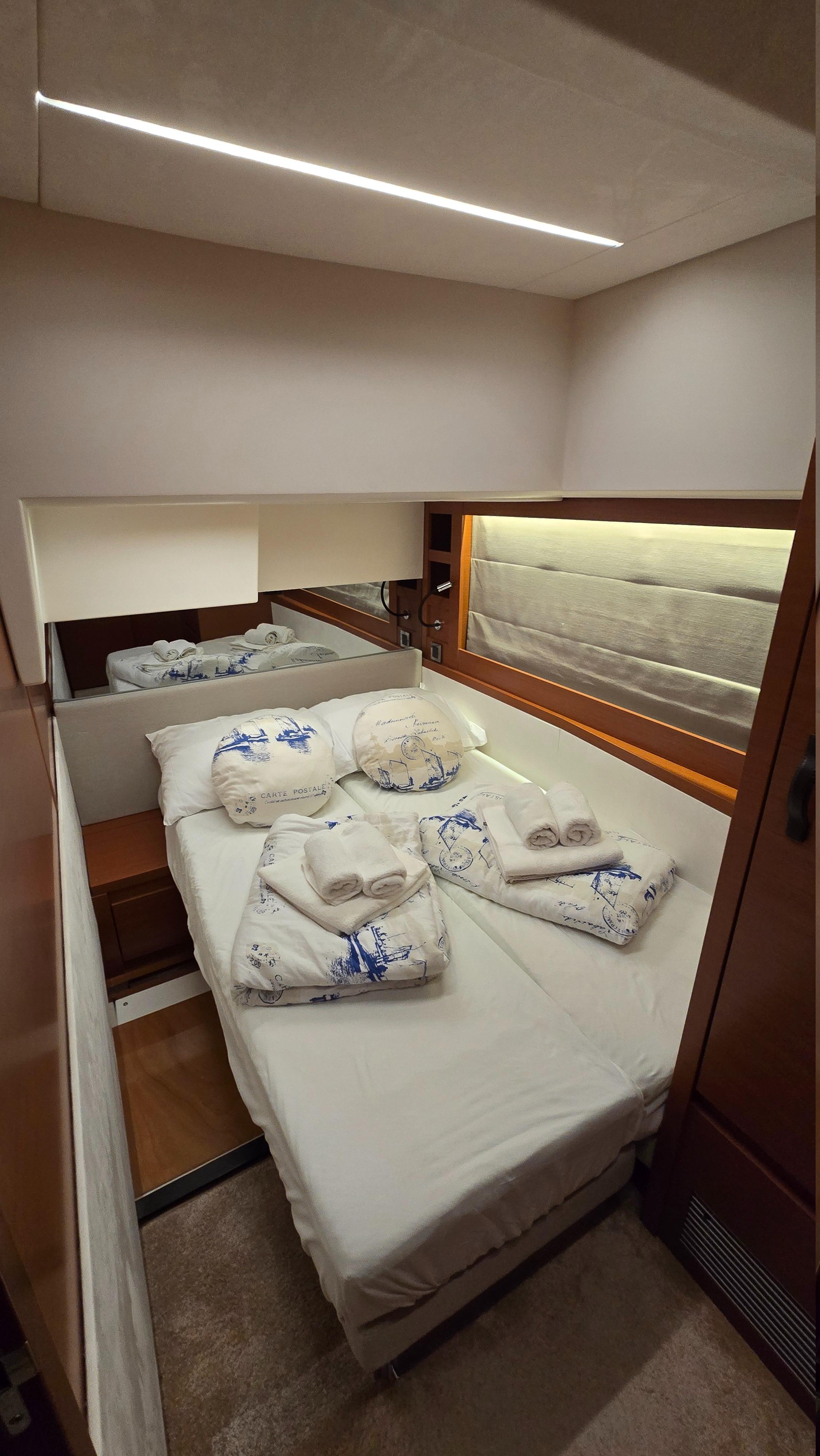 Prestige 520 Flybridge - 3 + 1 cab., picture 33