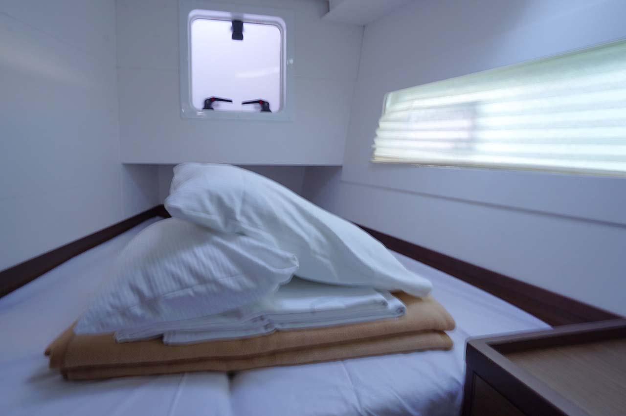 Lagoon 40 - 4 + 2 cab, picture 15