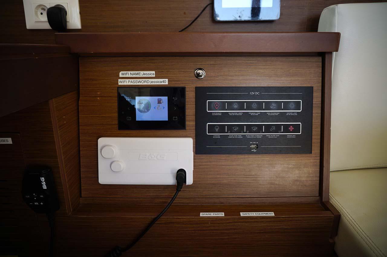 Lagoon 40 - 4 + 2 cab, picture 13