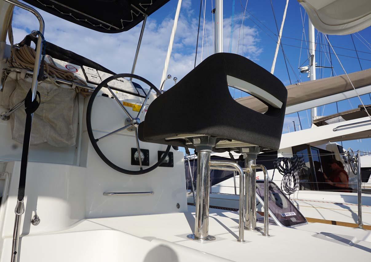 Lagoon 40 - 4 + 2 cab, picture 7