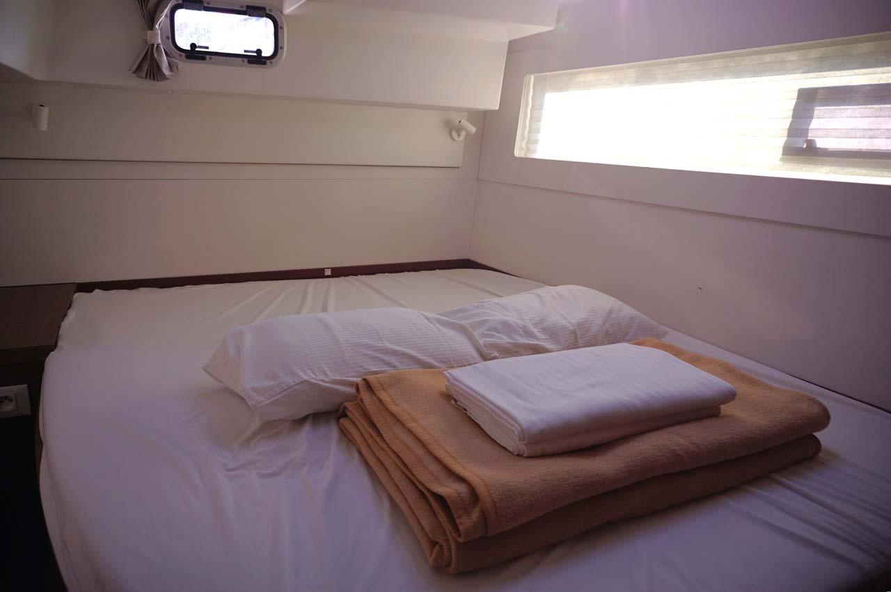 Lagoon 40 - 4 + 2 cab, picture 14