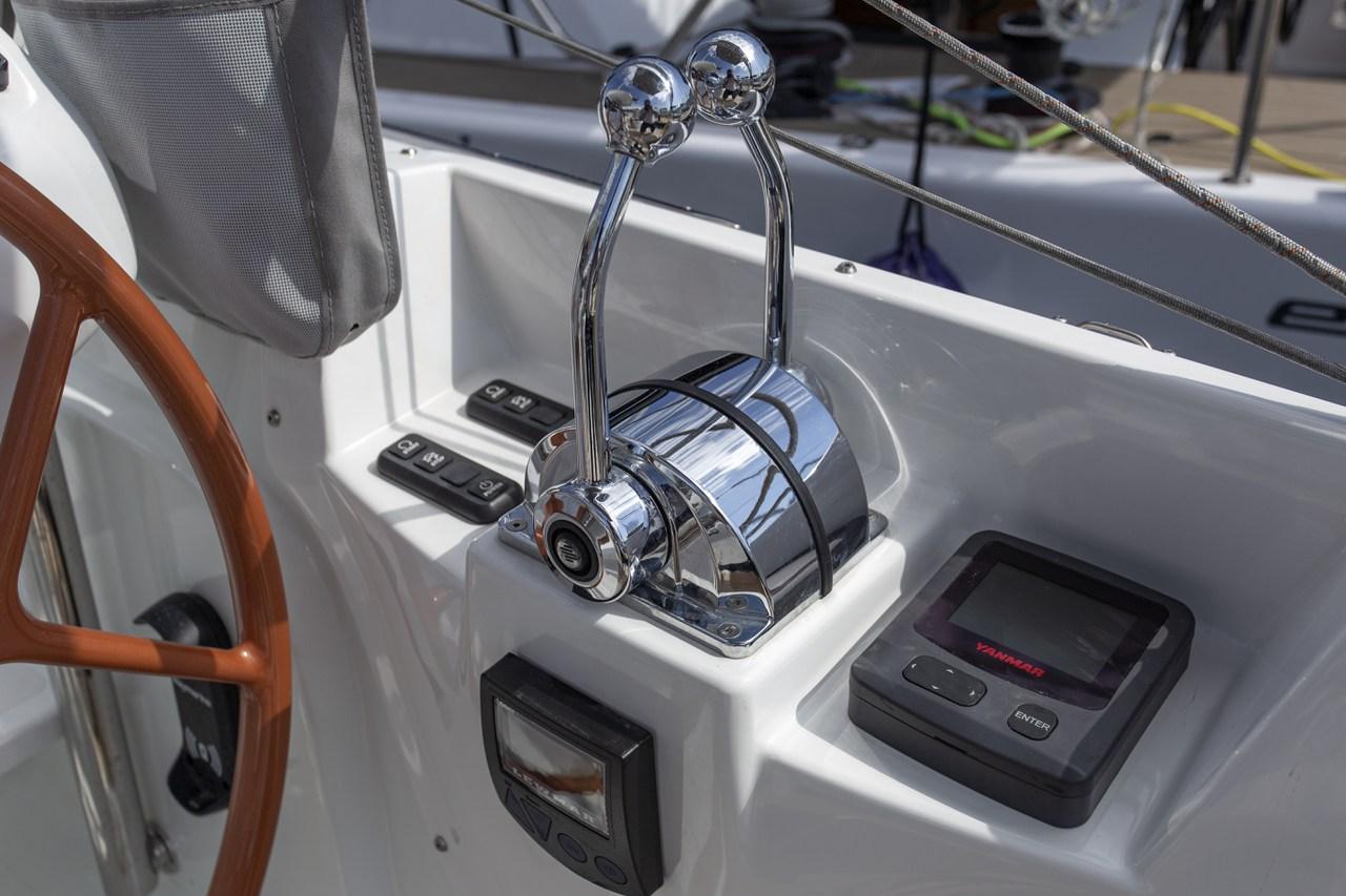 Excess 15 - 6 + 2 cab., picture 11