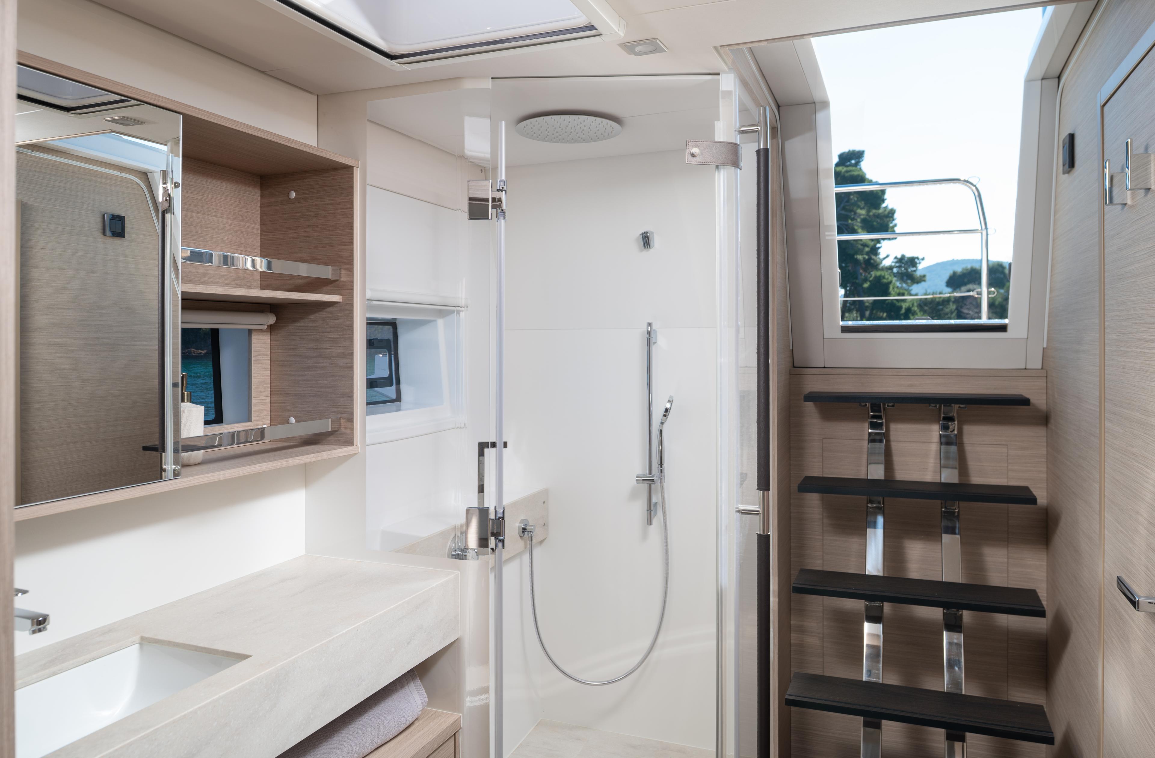 Lagoon 60 - 4 + 2 cab., picture 21