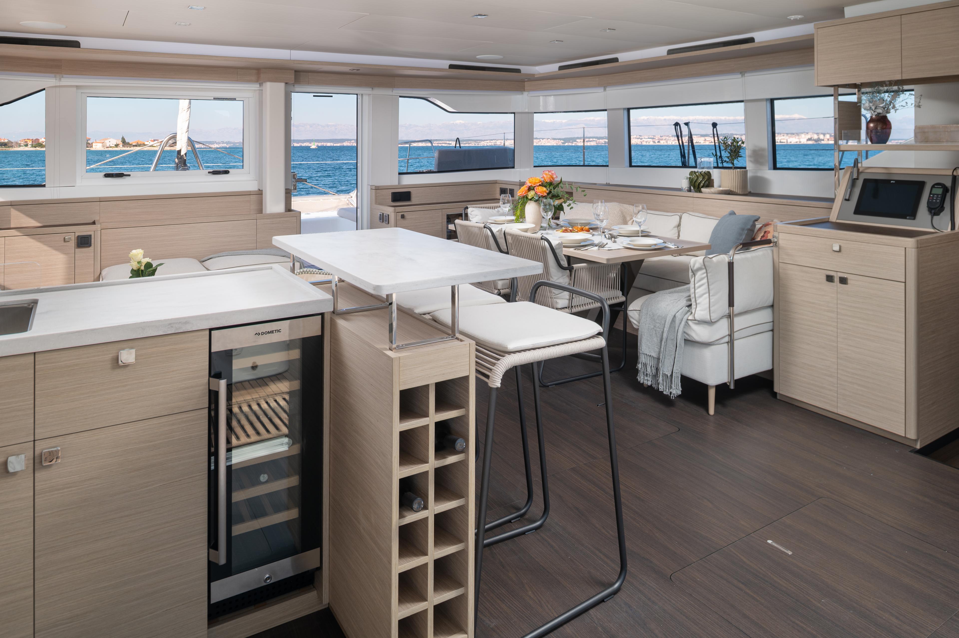 Lagoon 60 - 4 + 2 cab., picture 11