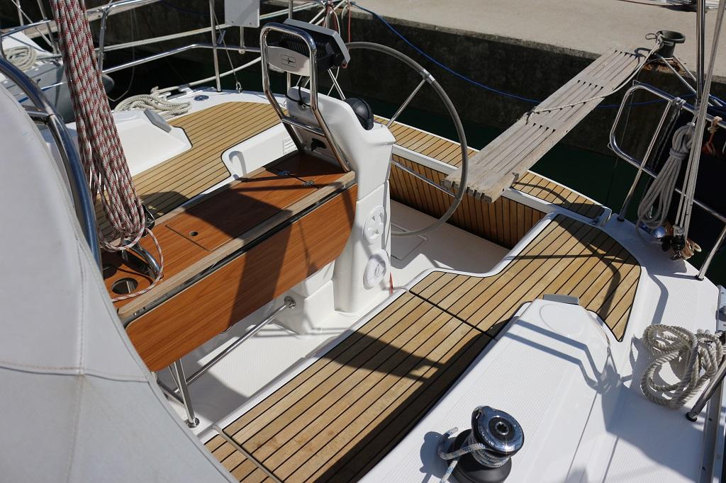 Bavaria Cruiser 33, picture 5
