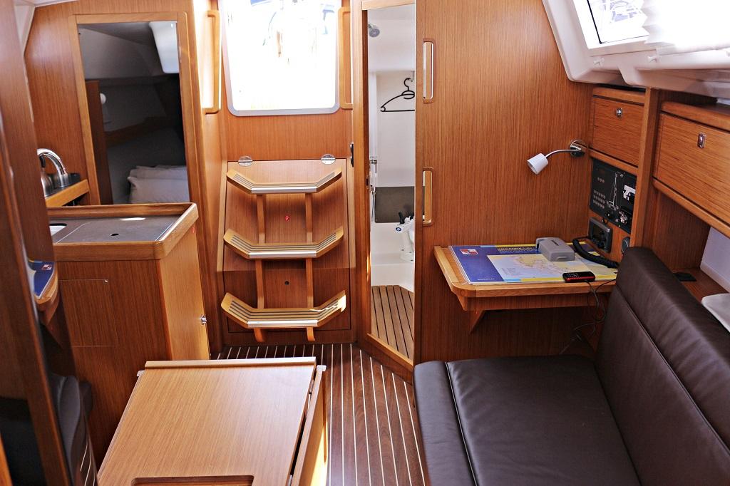 Bavaria Cruiser 33, picture 8