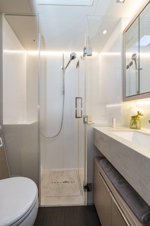 Lagoon 55 - 5 + 2 cab., picture 39