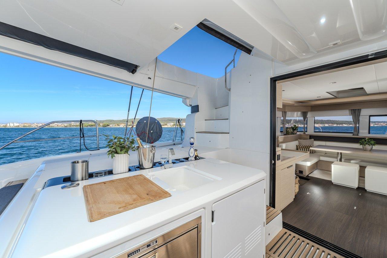 Lagoon 55 - 5 + 2 cab., picture 11